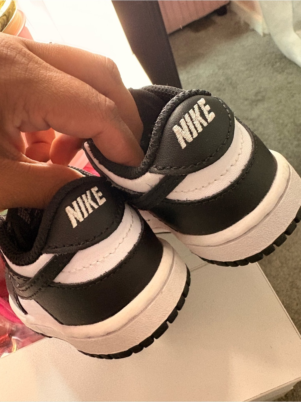 Nike Kids Black and White Low-Top Sneakers with Swoosh - Picture 4 of 4
